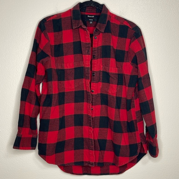 Madewell Tops - Buffalo plaid Madewell oversized flannel size XS ￼